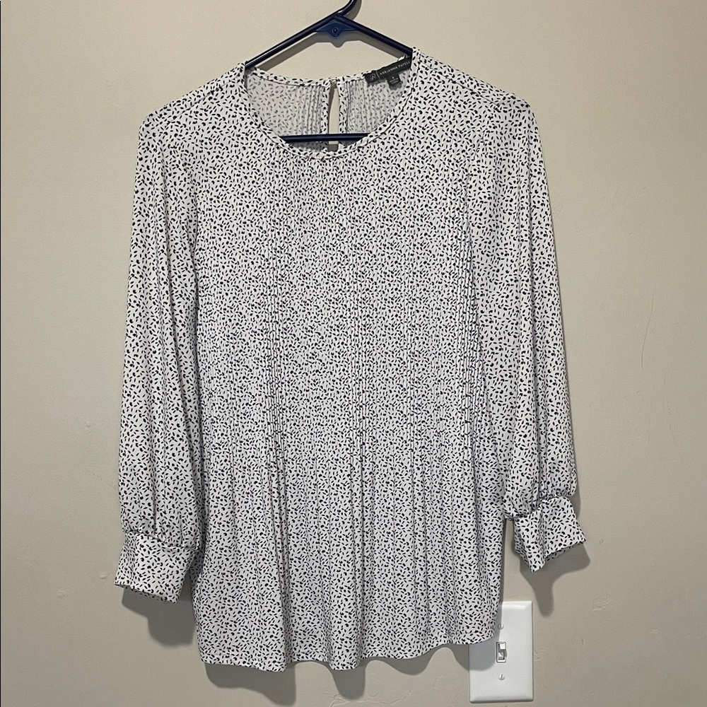 Adrianna Papell White and Black Patterned Blouse Small
